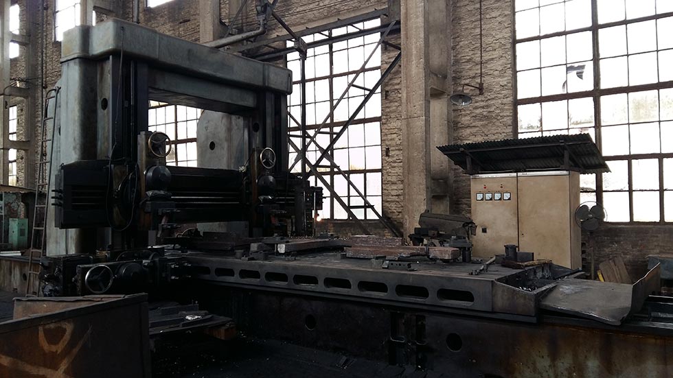 高速沖床生產(chǎn)設備